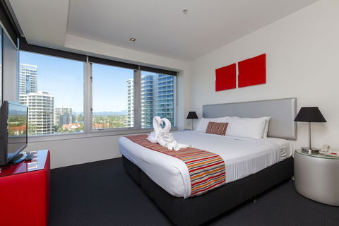 Q1 Resort & Spa - Accommodation Fremantle 6