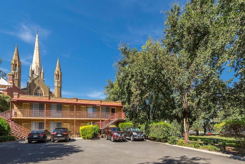 Best Western Cathedral Motor Inn - Accommodation Fremantle 0