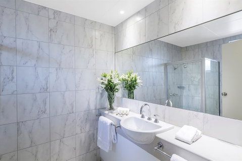 Best Western Cathedral Motor Inn - Accommodation Fremantle 3