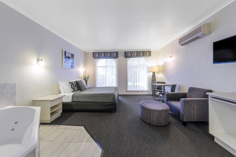 Best Western Cathedral Motor Inn - Accommodation Fremantle 6