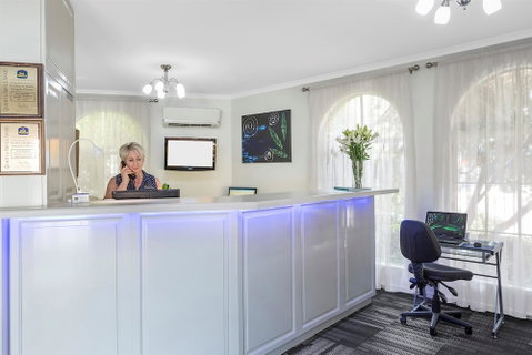 Best Western Cathedral Motor Inn - Accommodation Fremantle 1