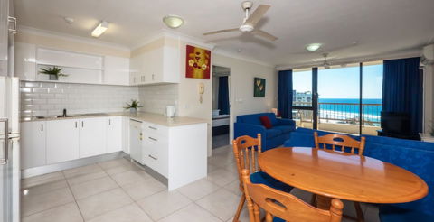 Aristocrat Apartments - Accommodation Fremantle 5