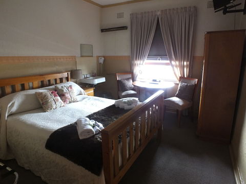 Walcha Royal Accommodation - Accommodation Fremantle 5