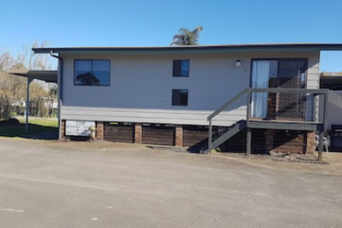 Bentley Waterfront Motel & Cottages - Accommodation Fremantle 0