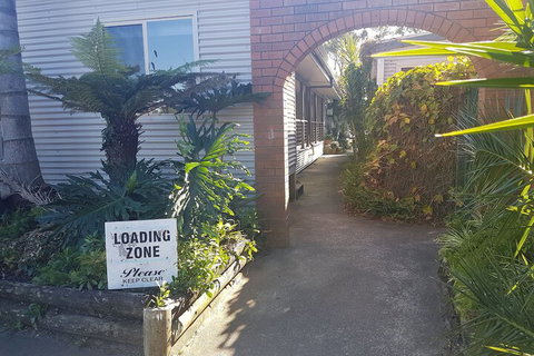 Bentley Waterfront Motel & Cottages - Accommodation Fremantle 4