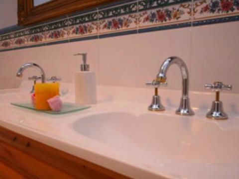 Quayside Cottages - Accommodation Fremantle 3