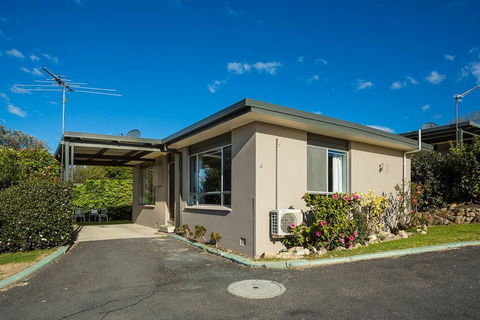 Eagle Heights - Accommodation Fremantle 0