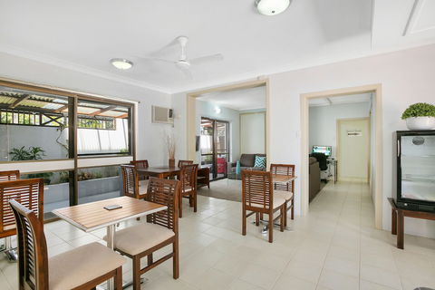 Cairns City Palms - Accommodation Fremantle 0