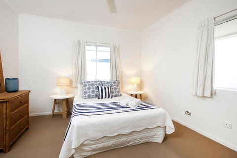 103 Noosa Parade - Accommodation Fremantle 4