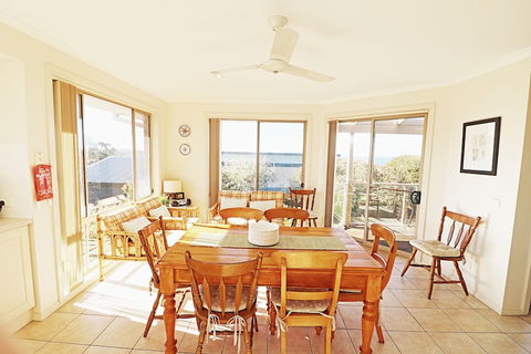 Ella Bleu - Accommodation Fremantle 1