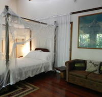 Oskars Rainforest Retreat