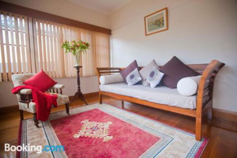 Hillside Cottage - Accommodation Fremantle 2