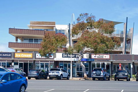 Rejuvenate At San Remo - Rejuvenate Stays - Accommodation Fremantle 2