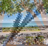 Seascape Luxury Beachfront Holiday House - Accommodation Fremantle