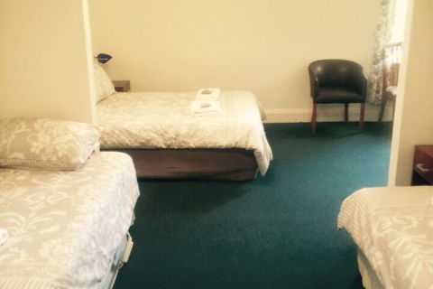 Ross Hotel - Accommodation Fremantle 2