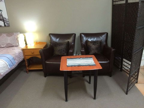 Box Hill Studios 3 At Canterbury Gardens - Accommodation Fremantle 2