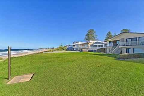 Beachfront Luxury - Accommodation Fremantle 0