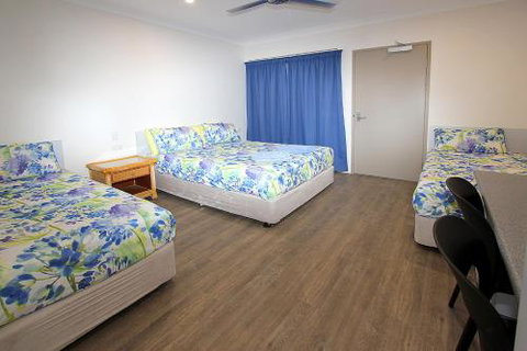 Reef Gardens Motel - Accommodation Fremantle 1
