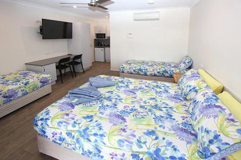 Reef Gardens Motel - Accommodation Fremantle 5