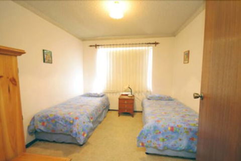 Avilla Court 2 - Accommodation Fremantle 2
