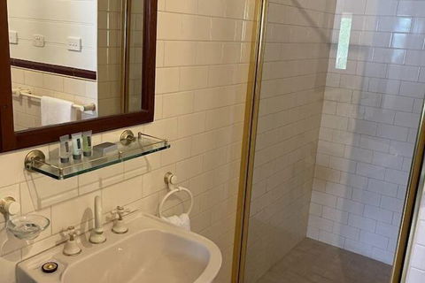 CBC Bed & Breakfast & Cafe - Accommodation Fremantle 7