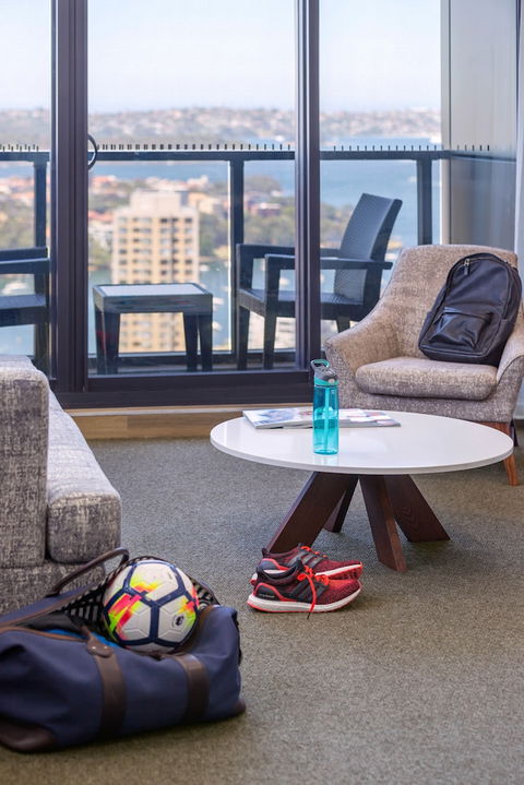 Meriton Suites North Sydney - Accommodation Fremantle 6