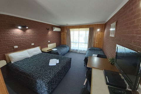 Country Mile Motor Inn - Accommodation Fremantle 6
