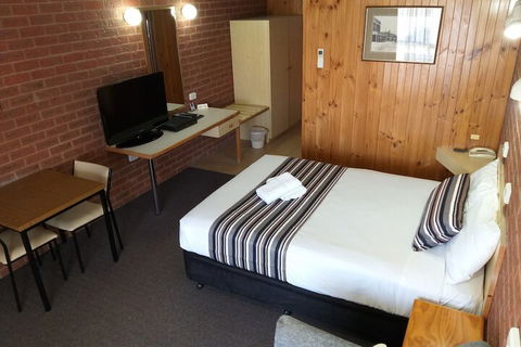 Country Mile Motor Inn - Accommodation Fremantle 4