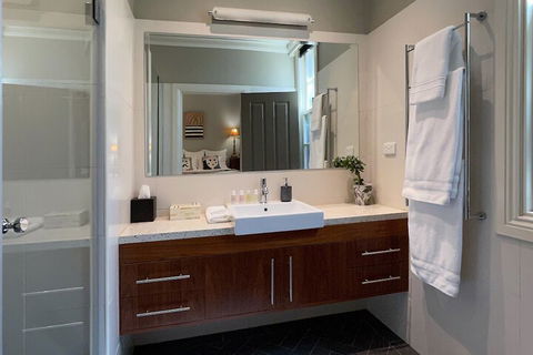 The Empyre Boutique Hotel - Accommodation Fremantle 3