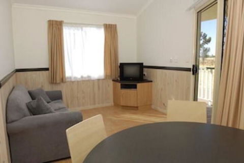 Longreach Tourist Park Caravan Park - Accommodation Fremantle 4