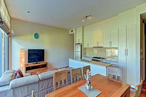 Aqua Viva 2 - Accommodation Fremantle 4