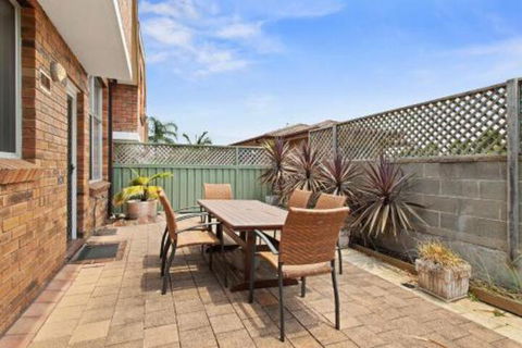 The Pines 5 - Accommodation Fremantle 5