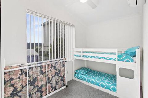 The Pines 5 - Accommodation Fremantle 2