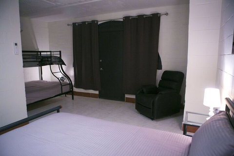 Breakaway Views - Accommodation Fremantle 5