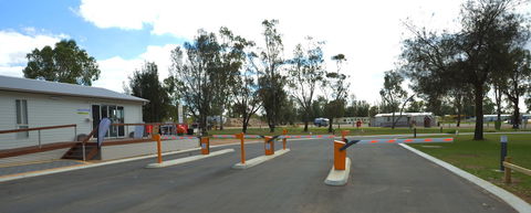Waikerie Holiday Park - Accommodation Fremantle 1