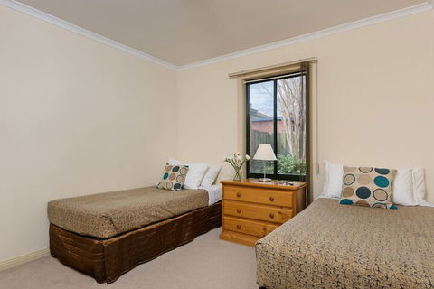 Park Avenue - Forest Hill - Accommodation Fremantle 7