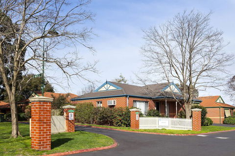 Park Avenue - Forest Hill - Accommodation Fremantle 2