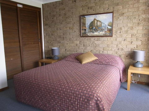 A Furnished Townhouse In Goulburn - Accommodation Fremantle 6