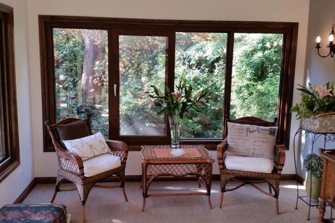 A Winter Rose - Accommodation Fremantle 6