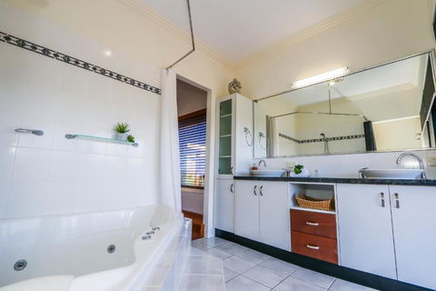 Beach Fansea - Accommodation Fremantle 3