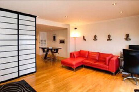 Colin St. Apartment - Accommodation Fremantle 4
