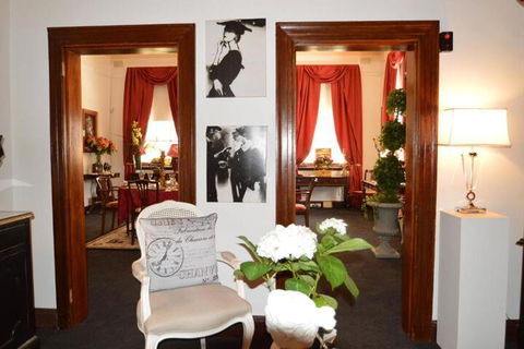 Montrose House - Accommodation Fremantle 2