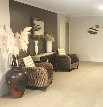 Oceania Beachside Holiday Apartments - Accommodation Fremantle 6