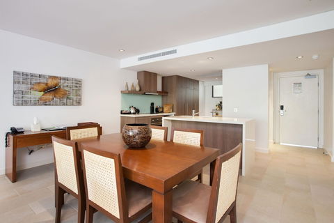 Private Sea Temple Penthouse 407 - Accommodation Fremantle 5