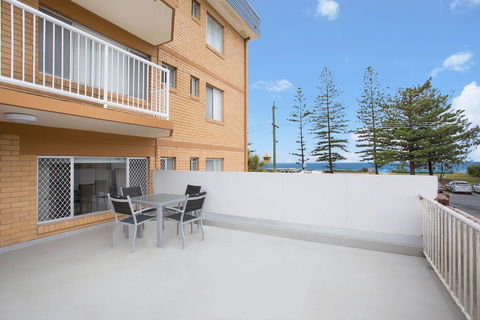 Camden House No.2 - Accommodation Fremantle 6