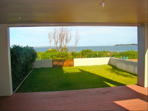 Waterfront Dream Vincentia - Accommodation Fremantle 6