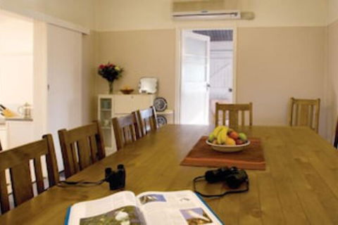 Inverary Homestead - Accommodation Fremantle 1