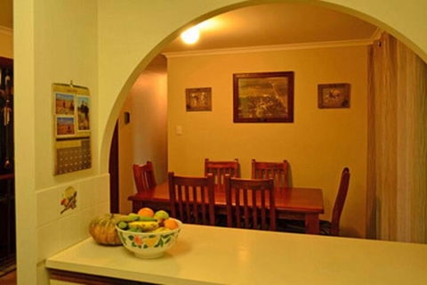 Nulla Nulla Farm Retreat - Accommodation Fremantle 4
