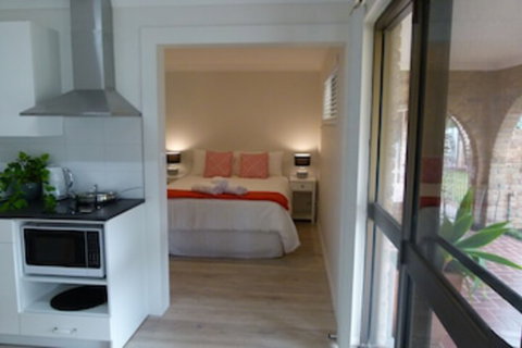 The Sanctuary At Paradise Beach - Accommodation Fremantle 0