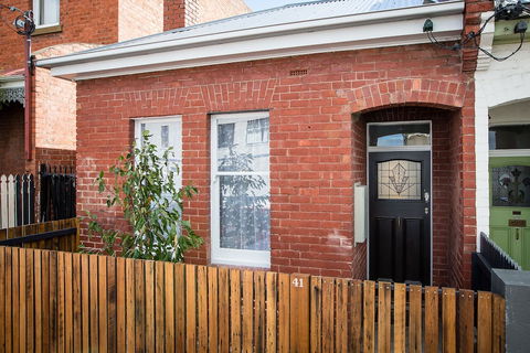 White Room Apartments - Accommodation Fremantle 0